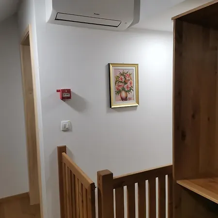 Turisticna Kmetija Zgornji Zavratnik * Luče