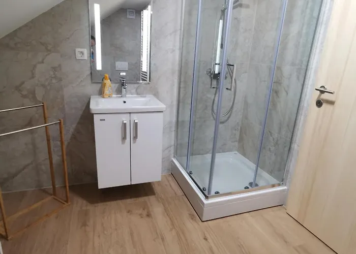 Turisticna Kmetija Zgornji Zavratnik