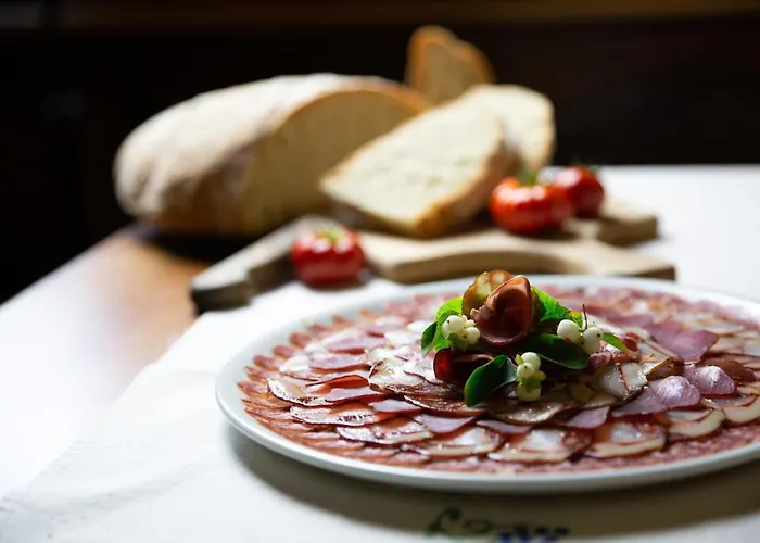 Turisticna Kmetija Zgornji Zavratnik Pensjonat 3*