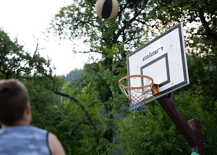 Turisticna Kmetija Zgornji Zavratnik