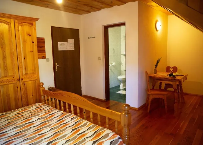 Turisticna Kmetija Zgornji Zavratnik Pensjonat