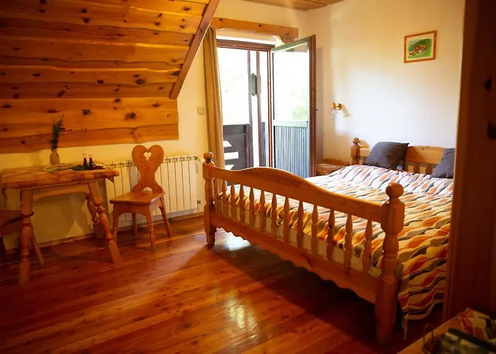 Pensjonat Turisticna Kmetija Zgornji Zavratnik Luče